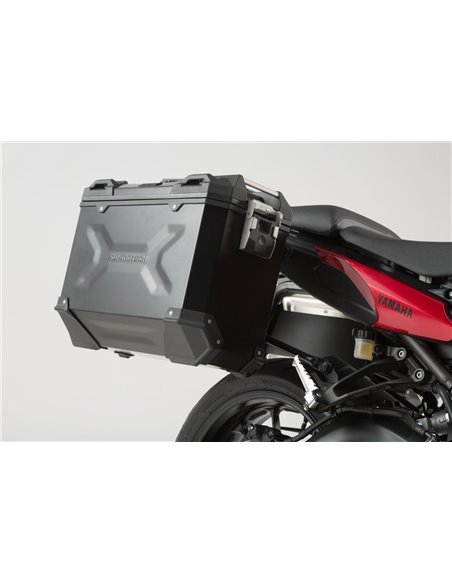 Soportes Laterales PRO SW-Motech para Yamaha MT-09 Tracer (14-18).