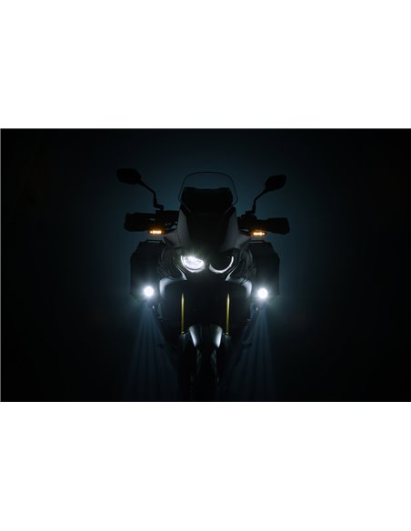 Kit de luces de carretera EVO Negro. BMW R 1200 GS (12-), R1250 GS (18-).