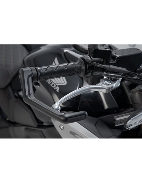 Protectores de maneta Negro. Honda CB650R (18-), Kawasaki Z650 (16-).