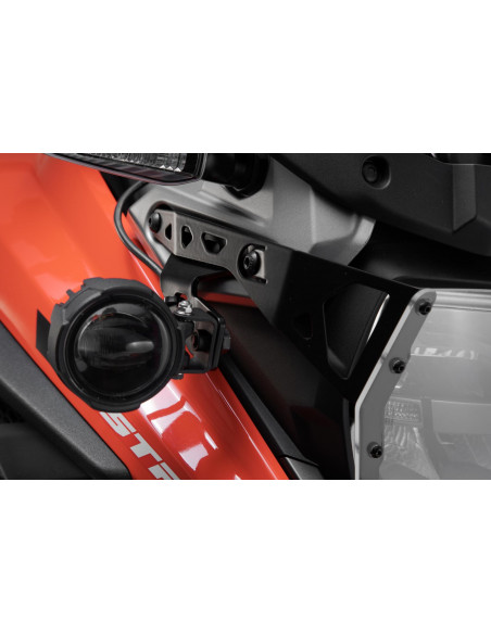 Soporte para faros Negro. Suzuki V-Strom 1050 (19-).