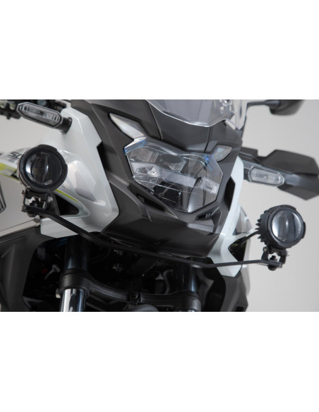 Soporte para luces Negro. Honda CB500X (18-).
