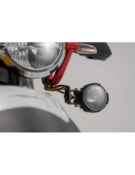 Soportes para luces Negro. Moto Guzzi V85 TT (19-).