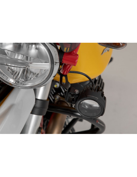 Soportes para luces Negro. Moto Guzzi V85 TT (19-).